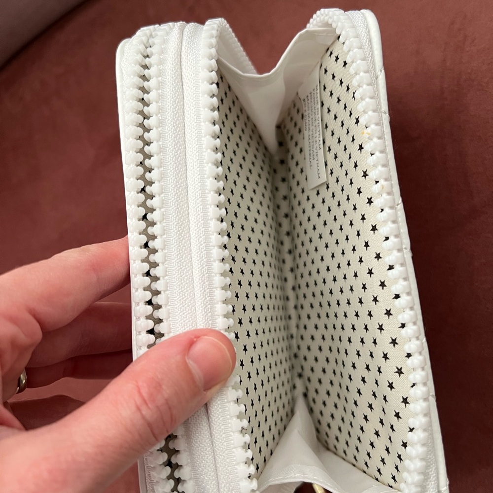 3/$18 White Quilted Faux Patent Leather Wallet with Wrist Strap - Picture 7 of 7
